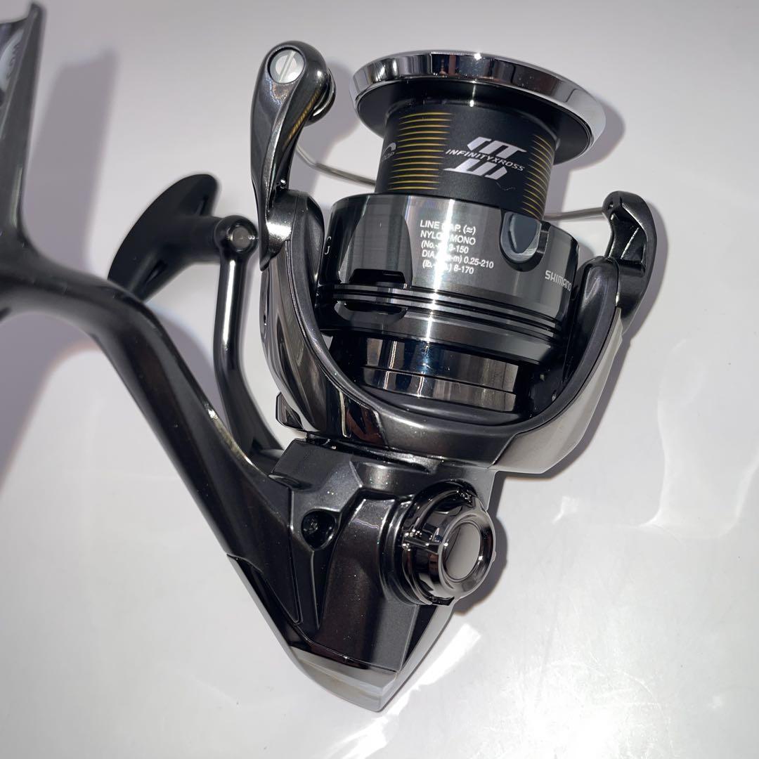 【未使用】シマノ 24 TWIN POWER C3000XG スピニングリール