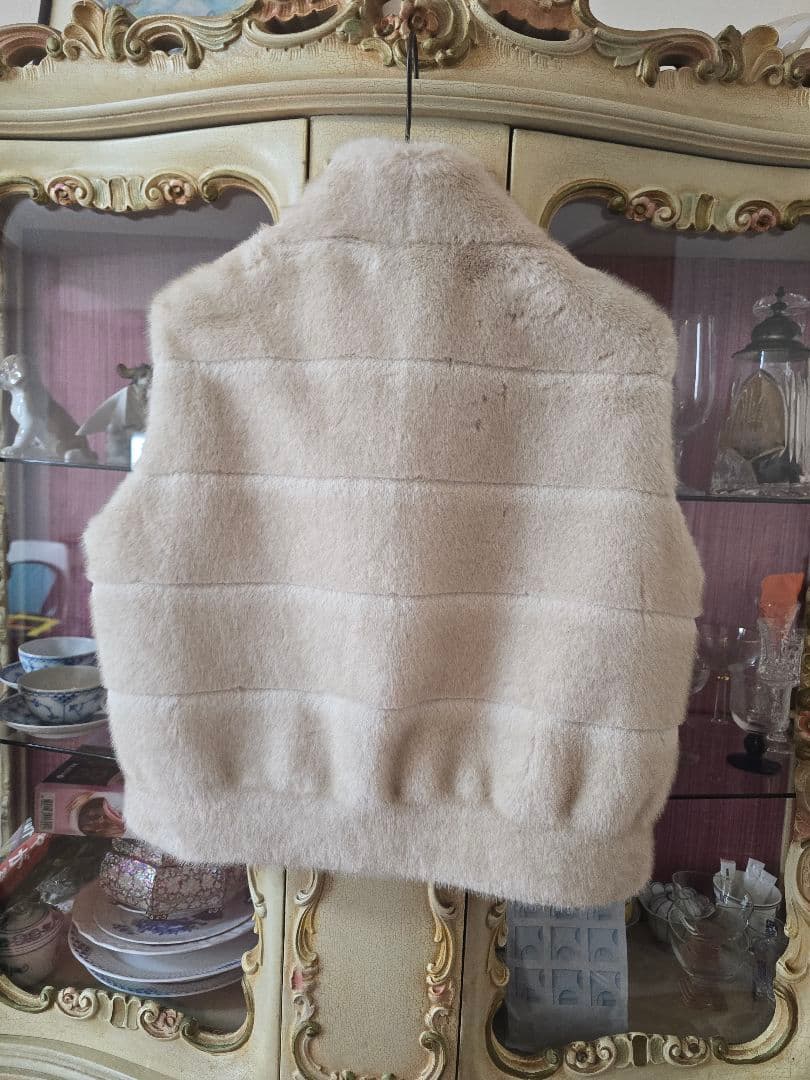 ミンクタッチ フェイクファー ブルゾンベスト ベージュ