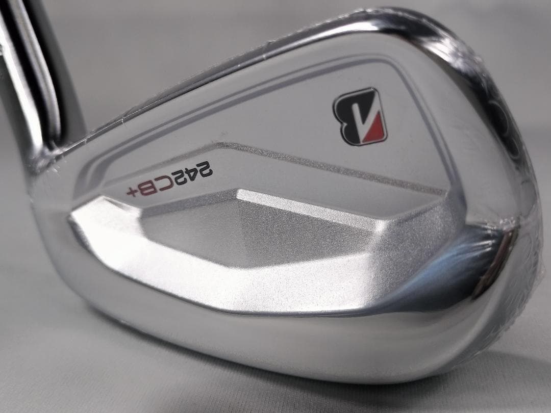 【新品】ブリヂストン⭐ 242CB＋ 7番 32°Diamana iB70 S