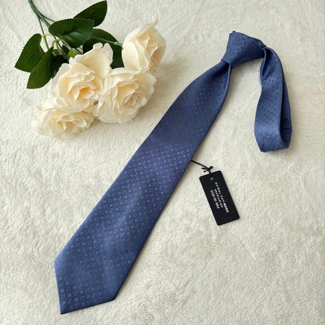 未使用保管品✨ルイヴィトン ネクタイ シルク100% モノグラム　青