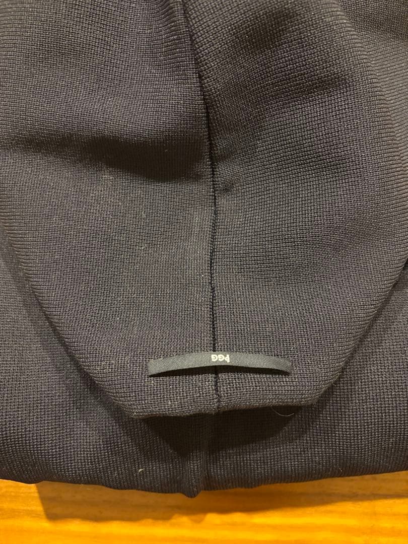 極美品 パーリーゲイツ PGG 長袖 ゴルフ ニットパーカー Ｌ