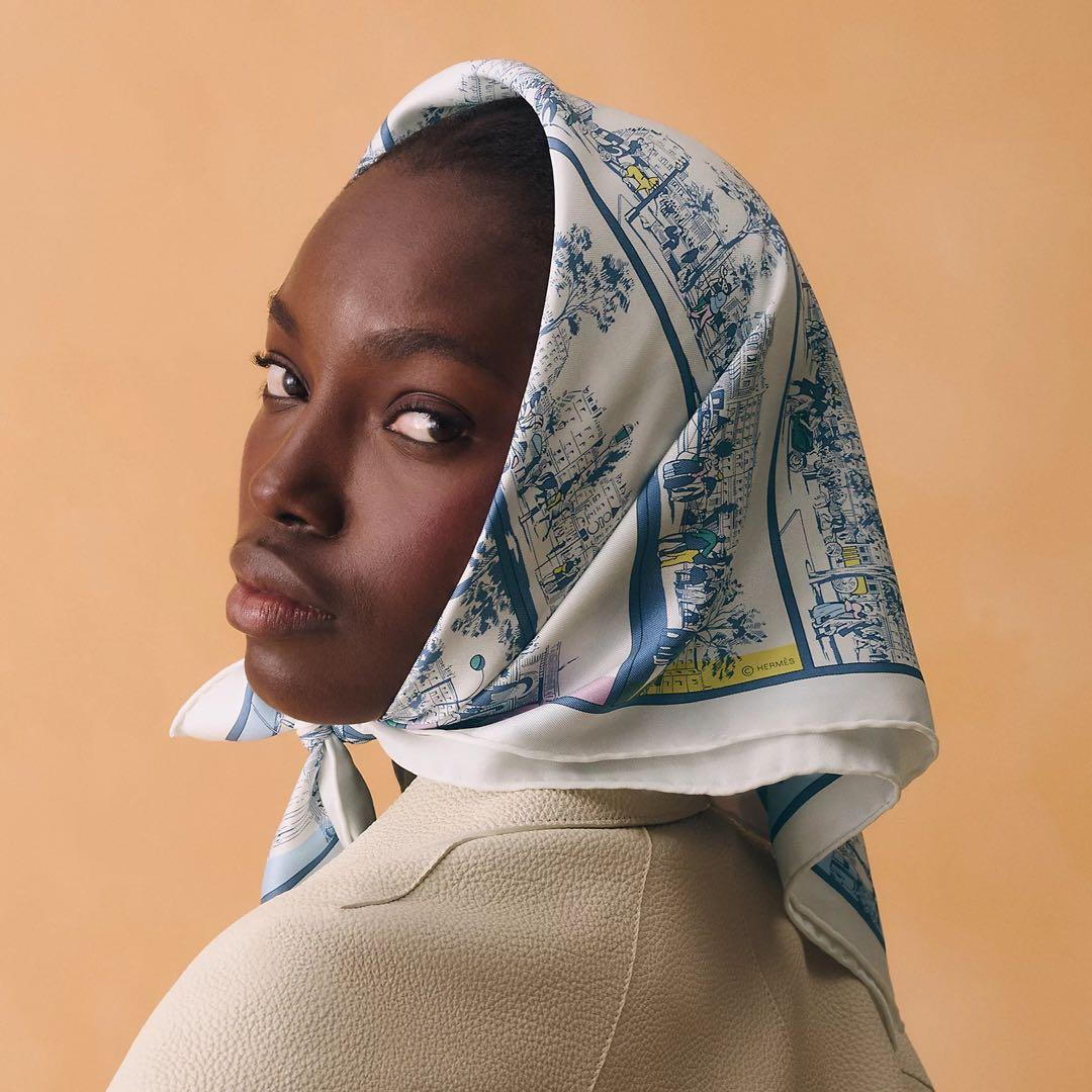 エルメス　カレ 70 《ブールヴァールの陰から》06 新品未使用品