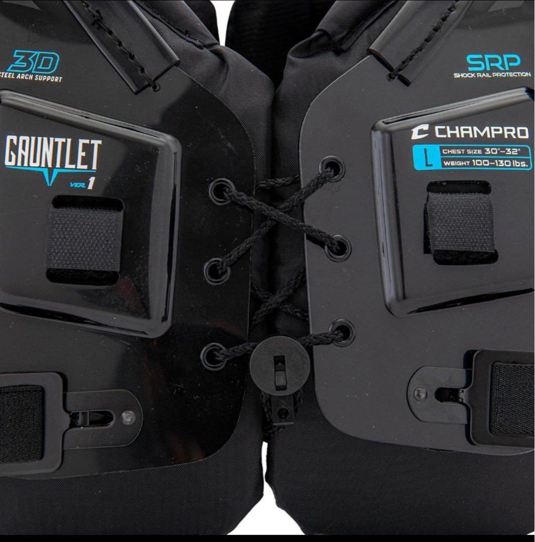 アメリカンフットボール　ショルダー　新品未使用　タグ付き