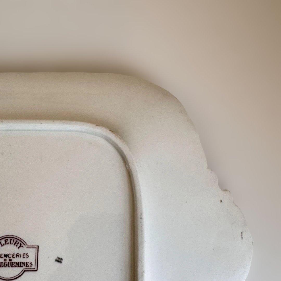 フランスアンティーク　サルグミンヌ　FLEURY