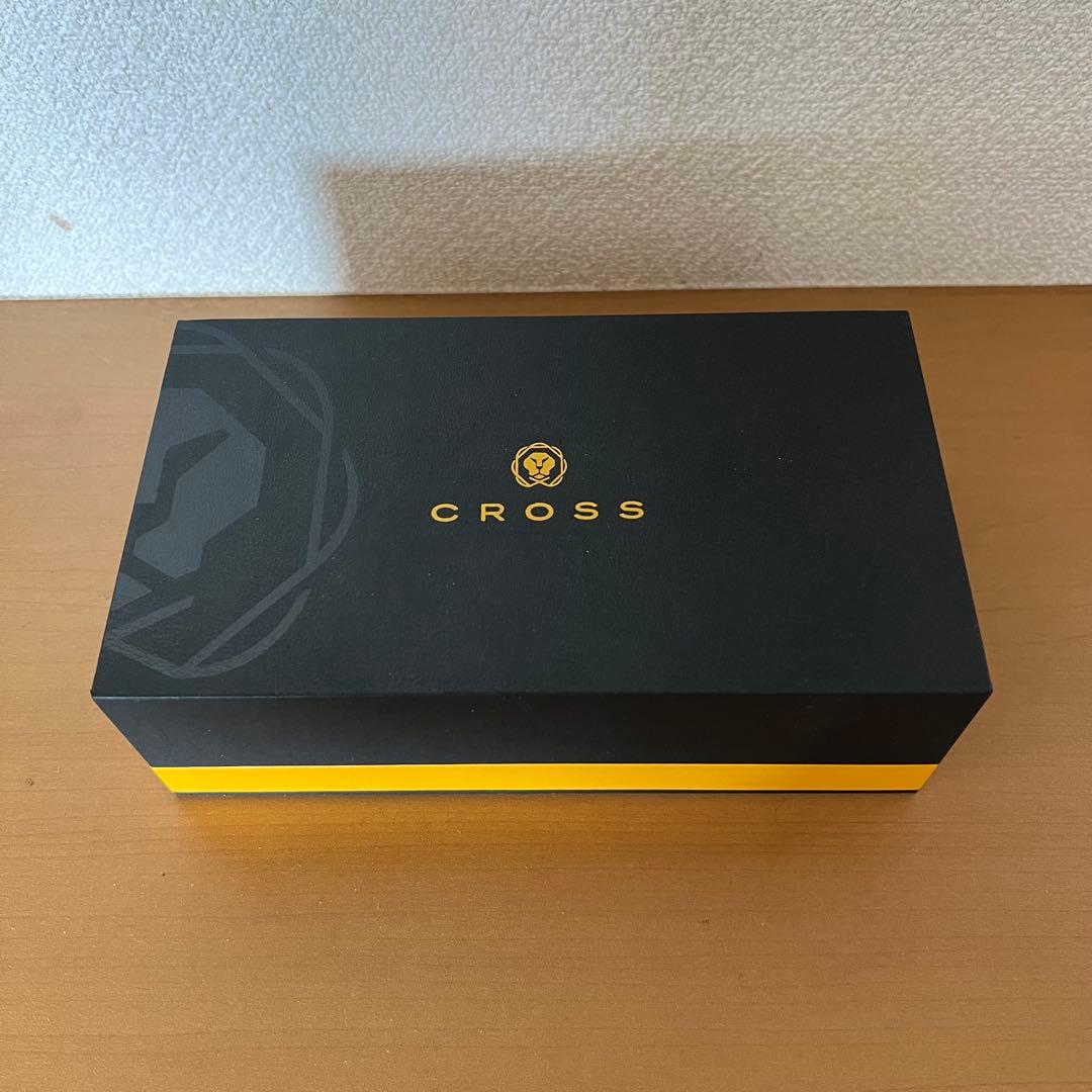 《未使用品》　CROSS 万年筆　ボタニカ　レッド・ホワイト　レディース　箱あり