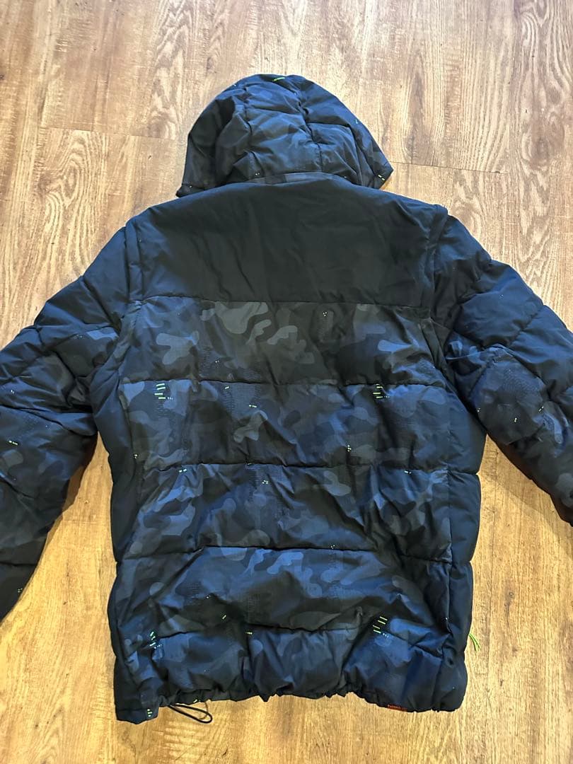 ニューバランス　ゴルフ用ダウン