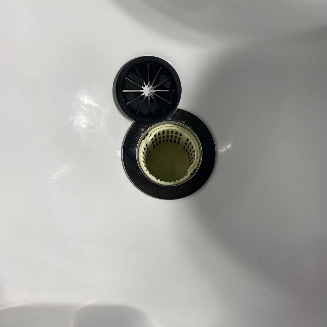 L235 ビューティガレージ 移動式シャンプー台 2026年 PERRO