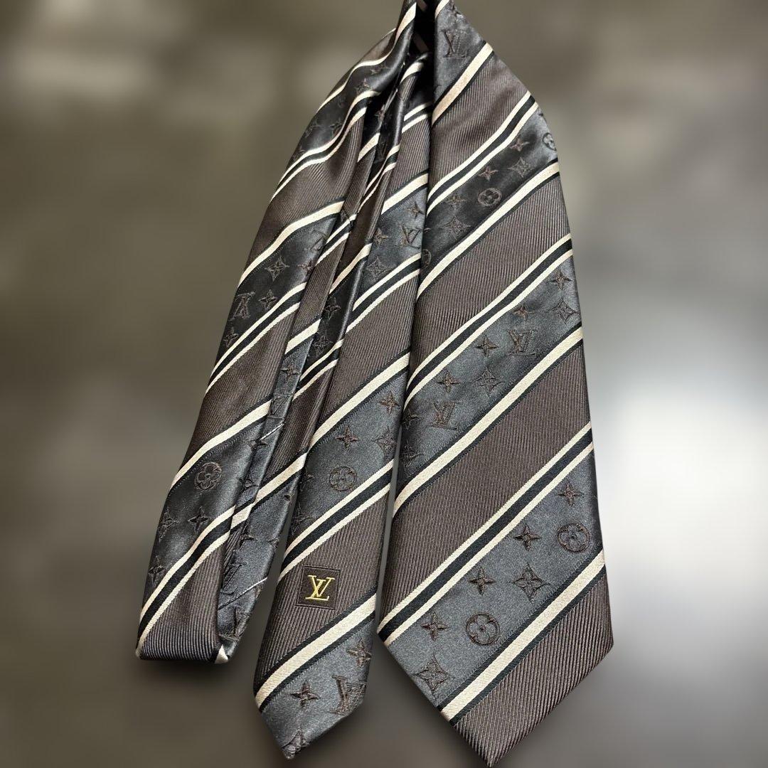 ルイビィトン　ネクタイ