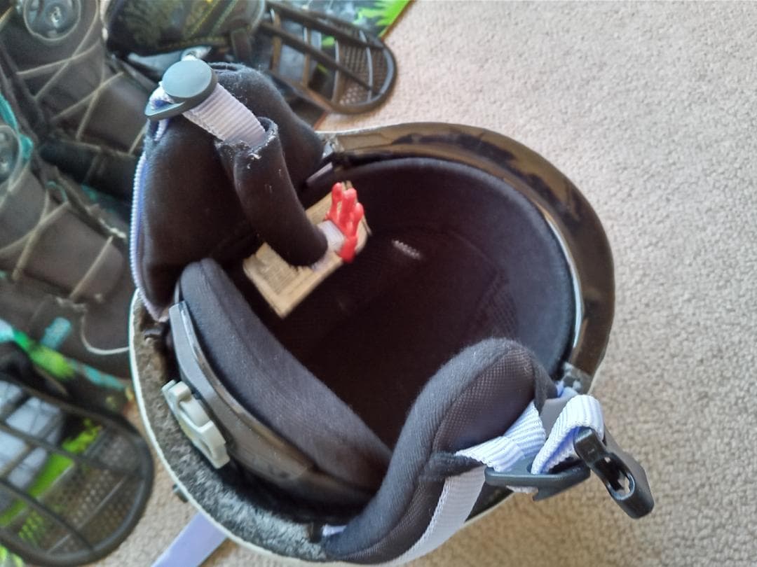 Bolleヘルメット k2turbo90スノーボード バートンGromブーツ付き