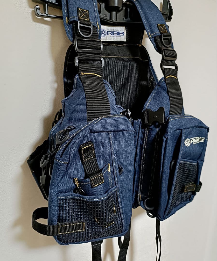 RBB コンパクトゲームベスト リバレイシーバスソルトルアーライフジャケット