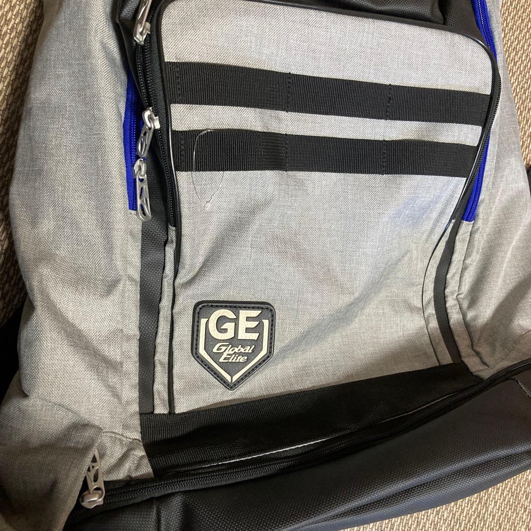 一万円程度で購入。未使用です傷はありません名前を書いた部分を塗り潰しました