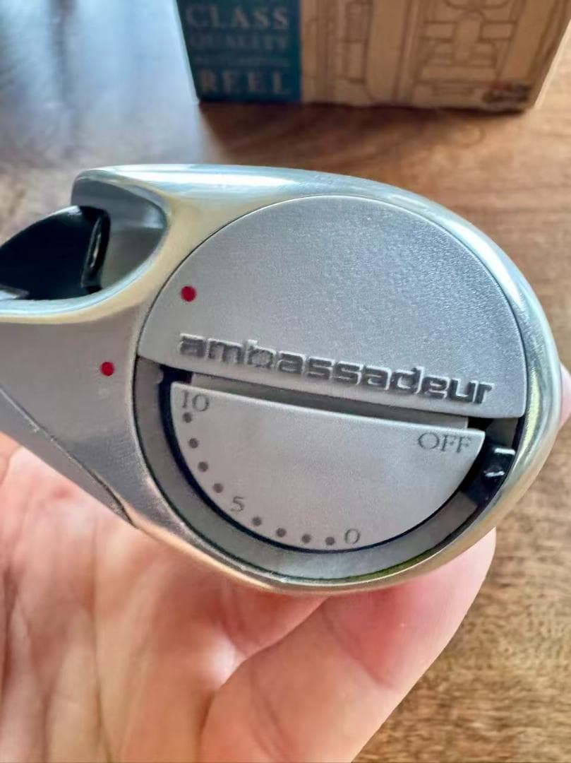 Abu Garcia ambassadeur T3000C Glossy 未使用