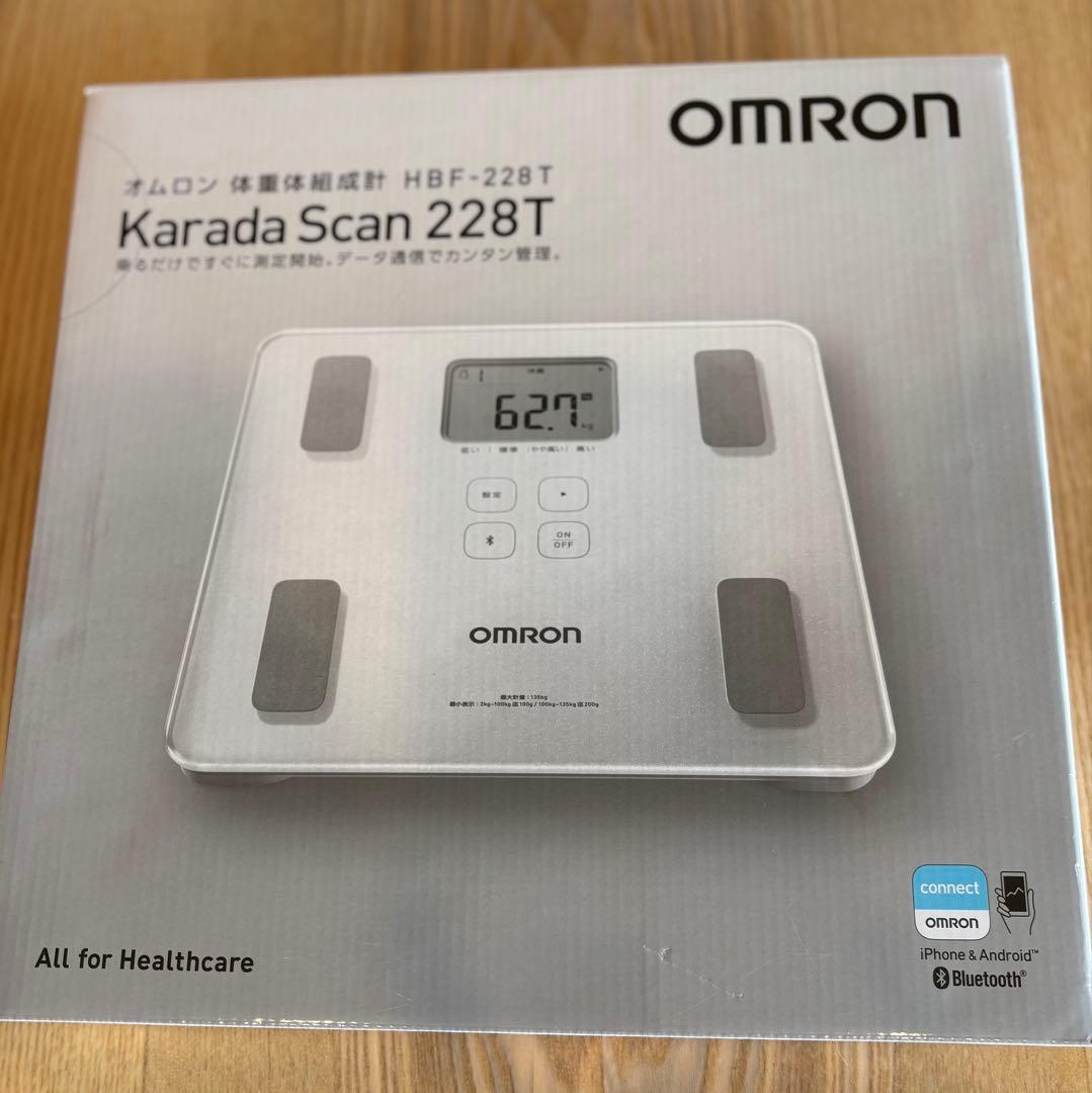 【未開封/未使用】OMRON Karada Scan 228T 体脂肪計