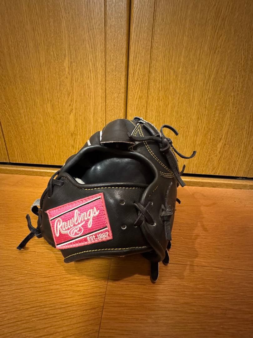 ローリングス　投手用グラブ