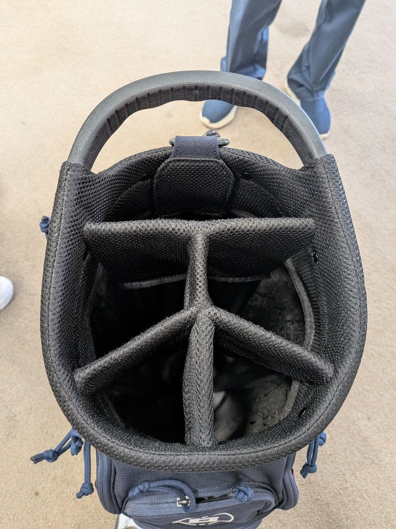 BRIEFING キャディバッグ ネイビー　パターカバー付