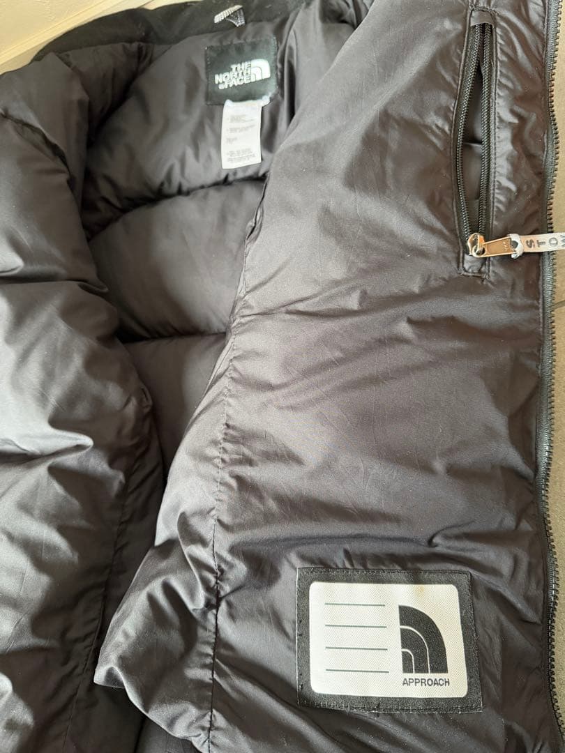 THE NORTH FACE ダウンベスト 黒 600 レアアイテム 値下げ