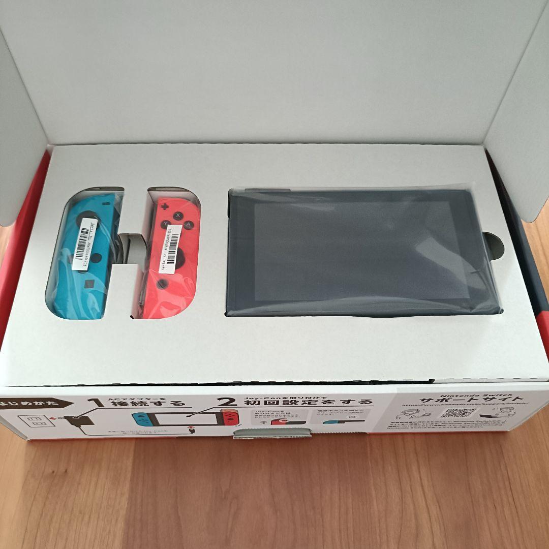 Nintendo Switch本体 青/赤Joy-Con SDカード付！