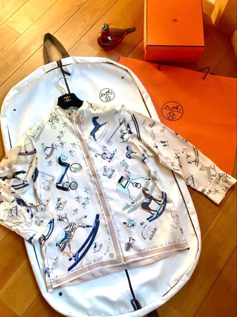 HERMES ロゴシャツブラウス　マルジェラ期 『お馬の話をして』クリーニング済