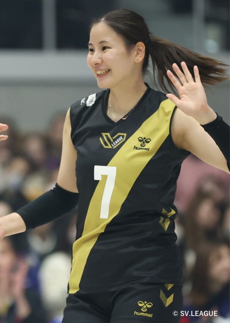 西村弥菜美 選手　実着用・直筆サイン入り　ユニフォーム