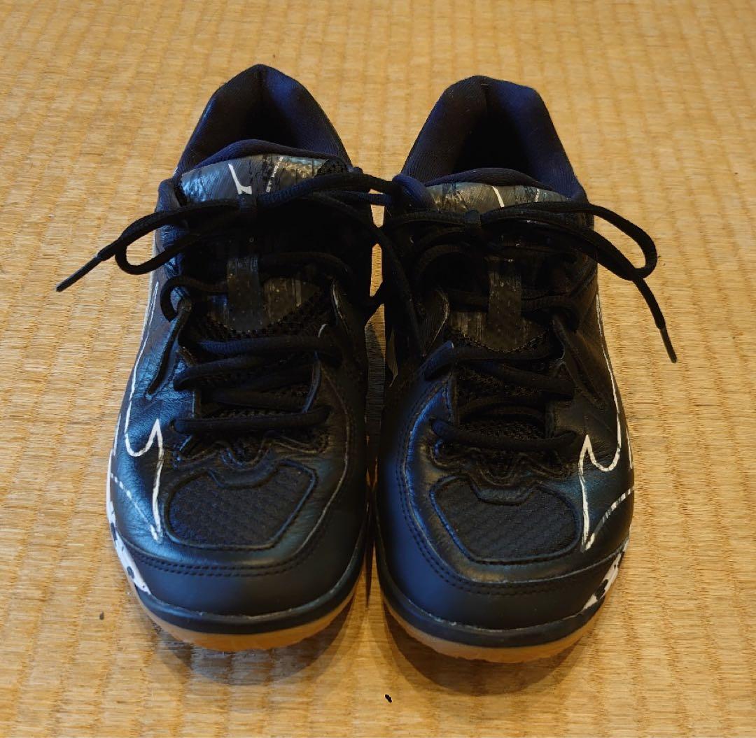 ミズノ wave claw pro2 バドミントンシューズ 24.0cm
