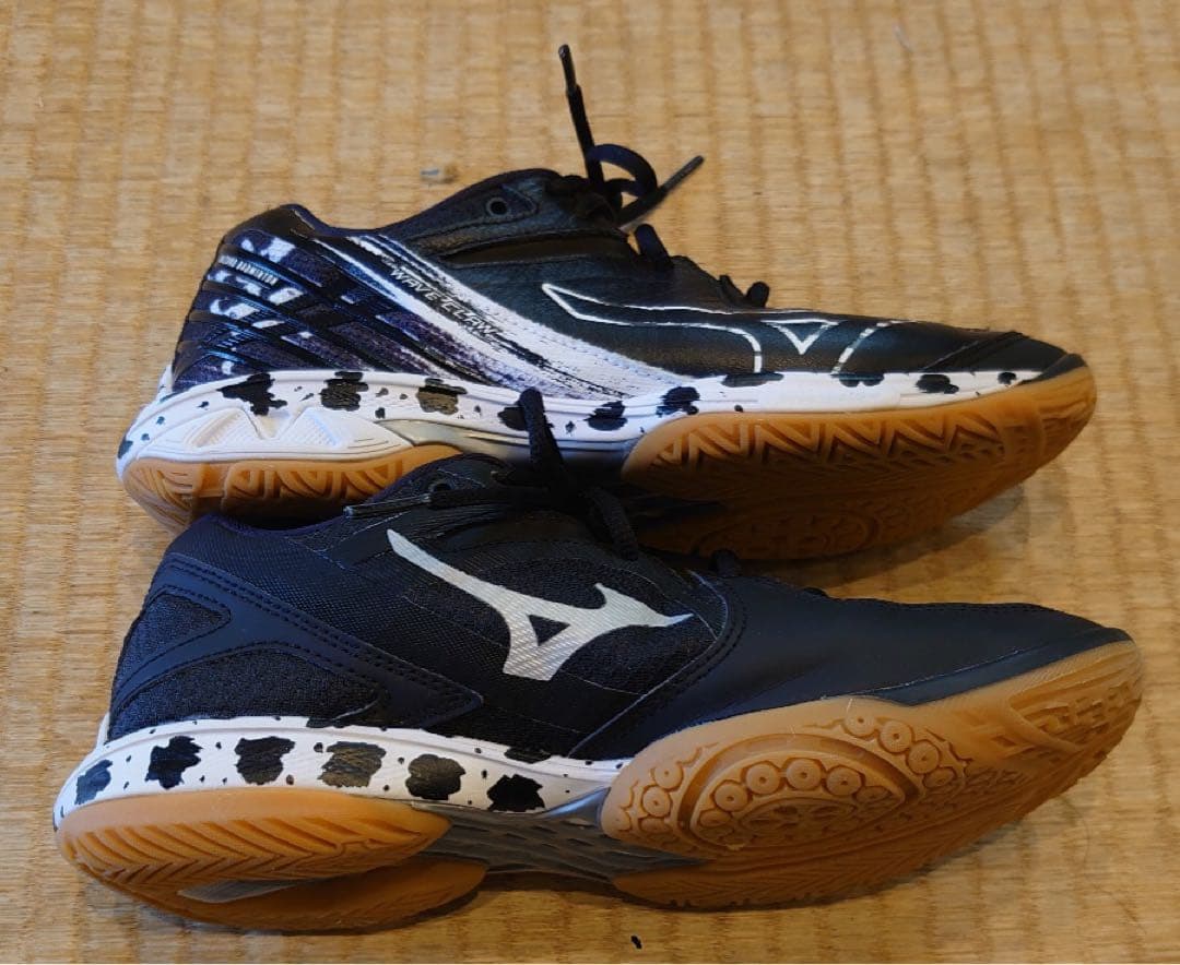 ミズノ wave claw pro2 バドミントンシューズ 24.0cm