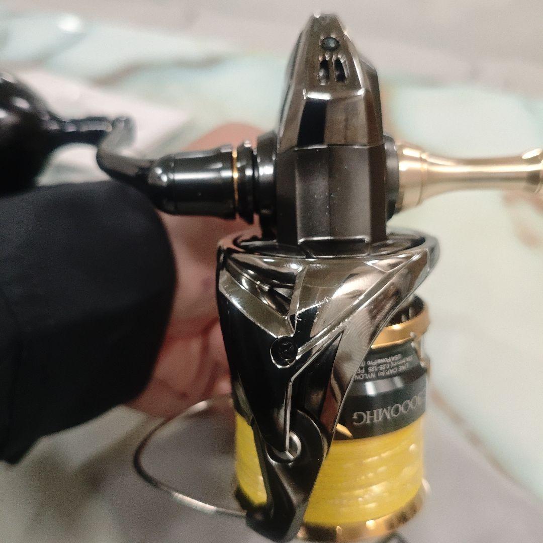 シマノ SHIMANO 20 TWIN POWER C3000MHG