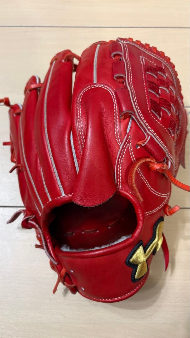 B*.様 アンダーアーマー アンディナイアブル 硬式 ピッチャー 投手 グローブ