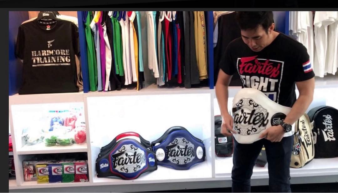 値下げ！ブランド: FAIRTEX ベリープロテクター BPV3 (レッド)