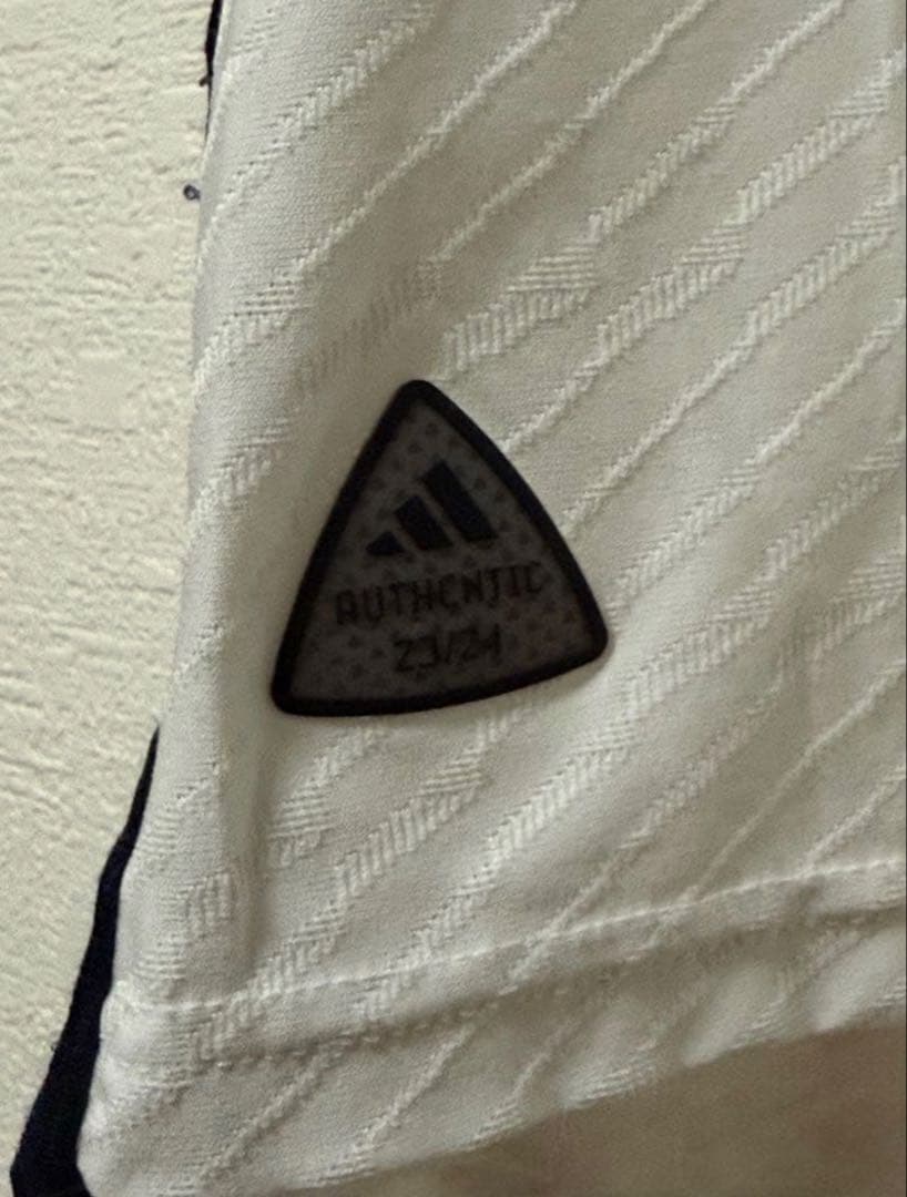 ジュード ベリンガム オーセンティック ユニフォーム