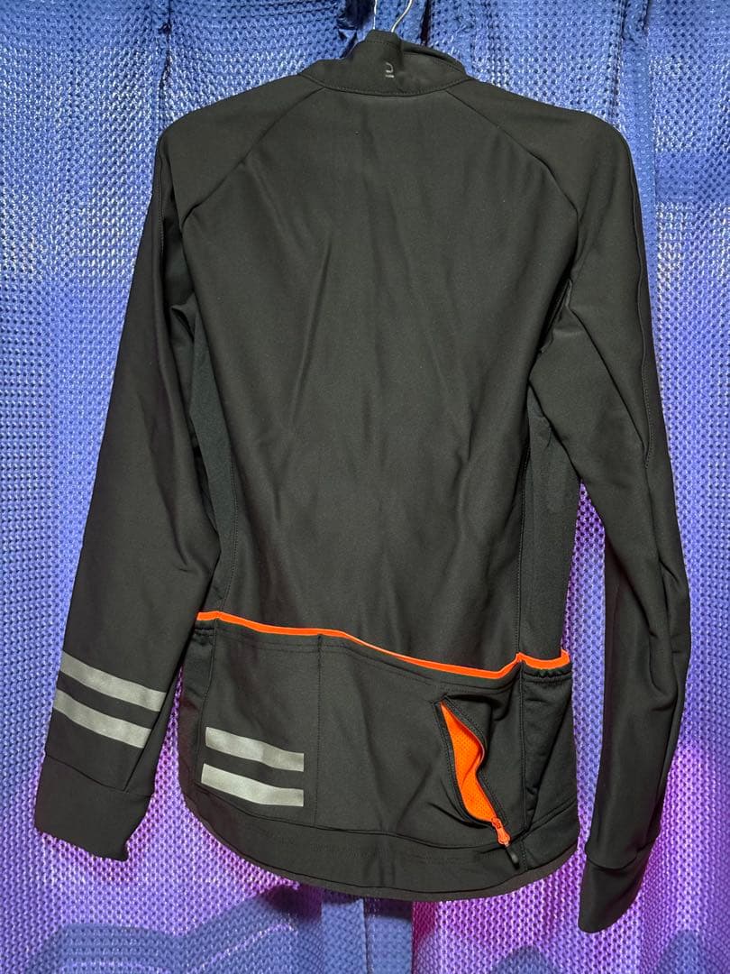 新品 デカトロン　ウインターサイクルジャージ