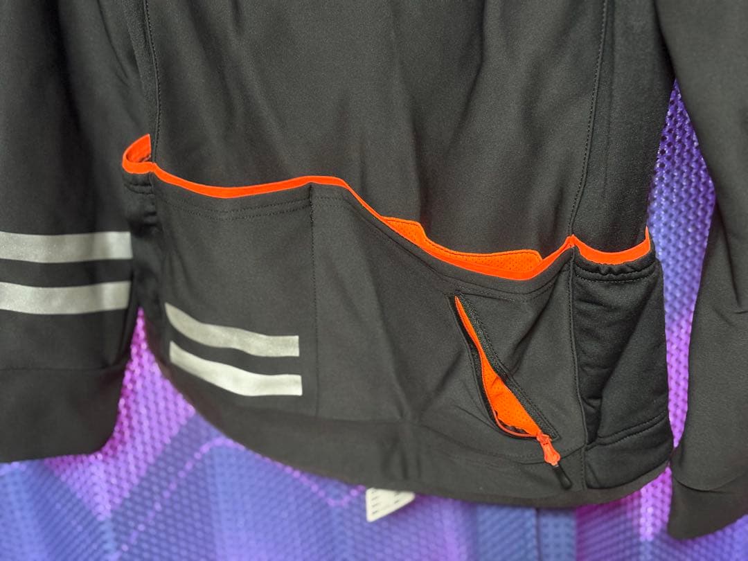 新品 デカトロン　ウインターサイクルジャージ