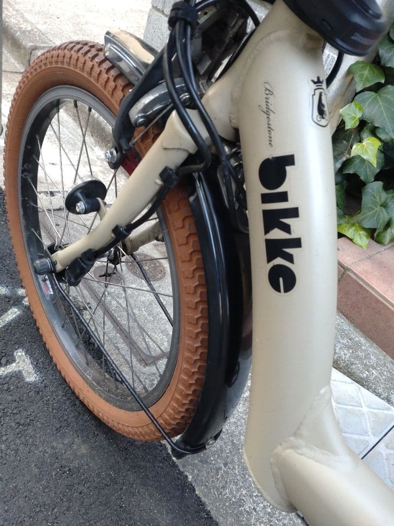 配送可★直接引渡可【ビッケBikkeポーラー】電動アシスト自転車★３人乗子供乗