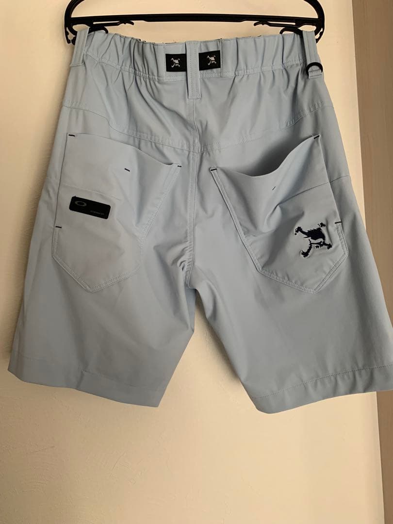 オークリー　ゴルフウェア　ポロシャツM ＆ハーフパンツM 水色