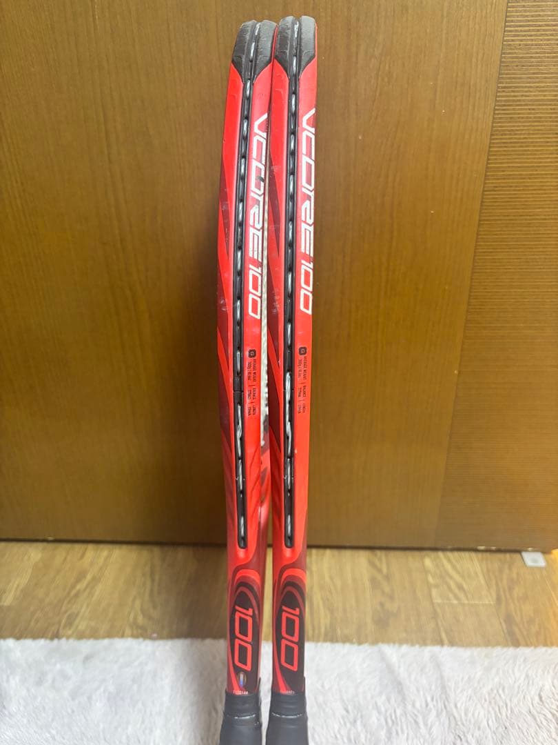 VCORE 100 レッドラケット 2本セット