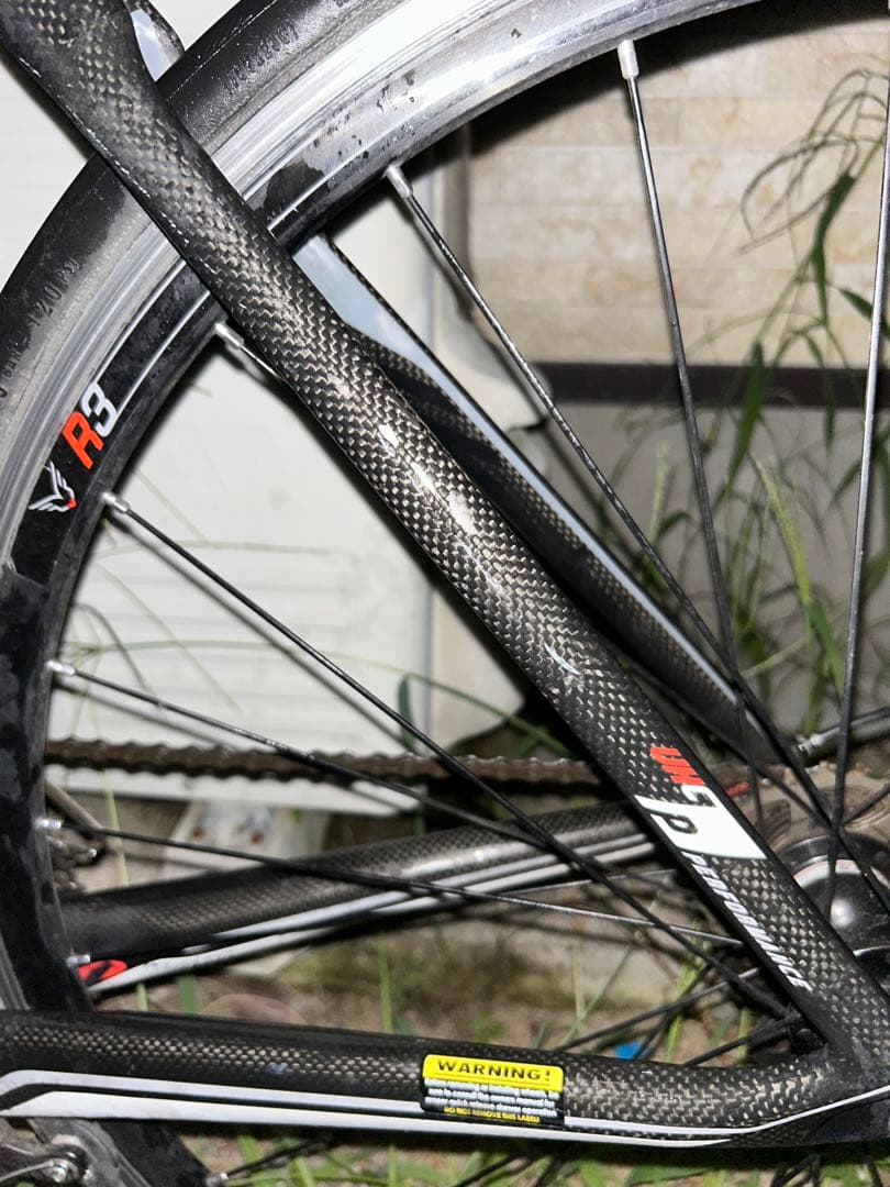 FELT カーボン製 ブラック ロードバイク 700C