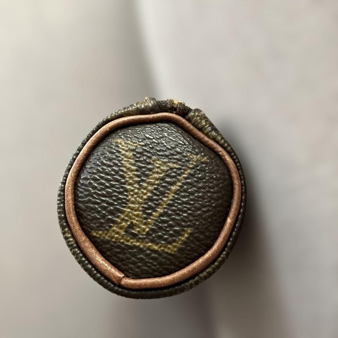 ルイヴィトン モノグラム ポーチ リップ ゴルフボールケース 小物入れ