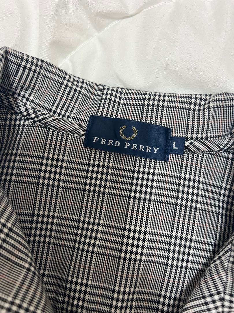 FRED PERRY フレッドペリー　ジャケット