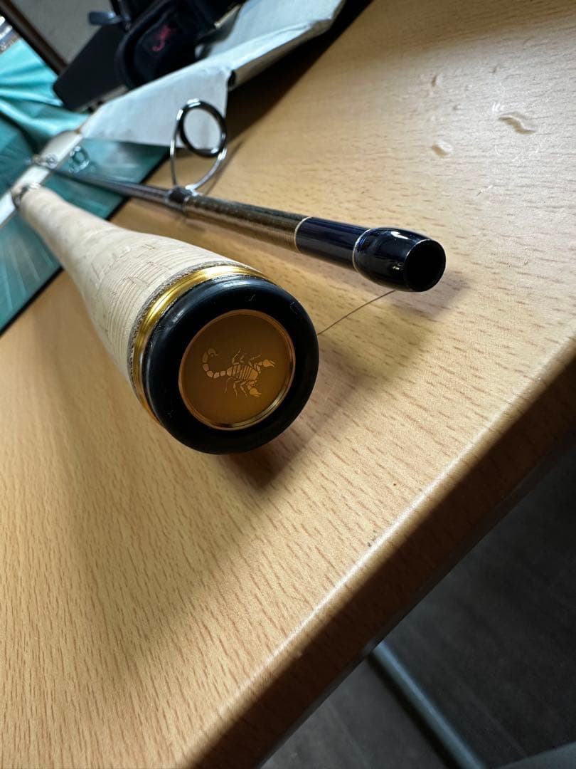 ワールドシャウラリミテッド　2831r-2 シマノ