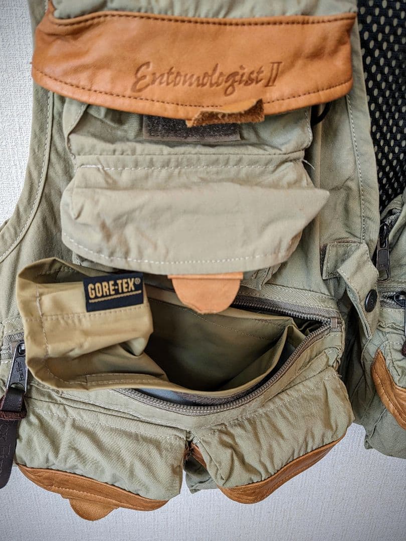 ティムコ TIEMCO エントモロジストⅡ Lサイズ カーキ マニア ビンテージ