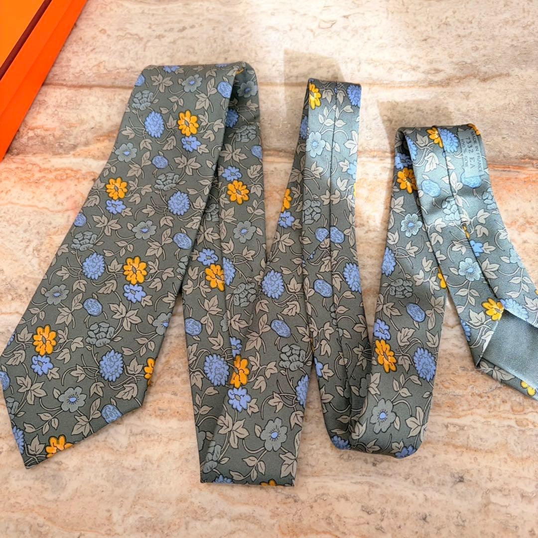 N430 新品未使用 エルメス 花柄 総柄 ネクタイ グリーン グレー メンズ