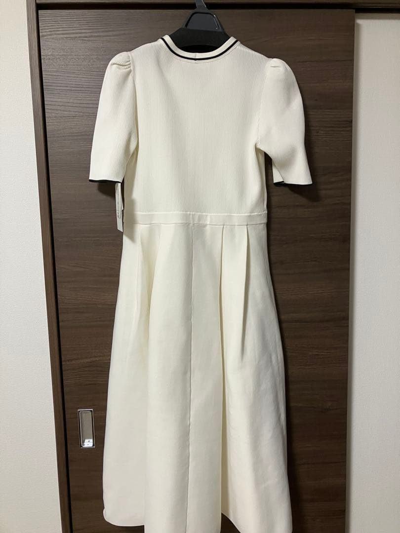 【新品未使用】CELFORDセルフォード♪ボウタイニットワンピース IVR 36