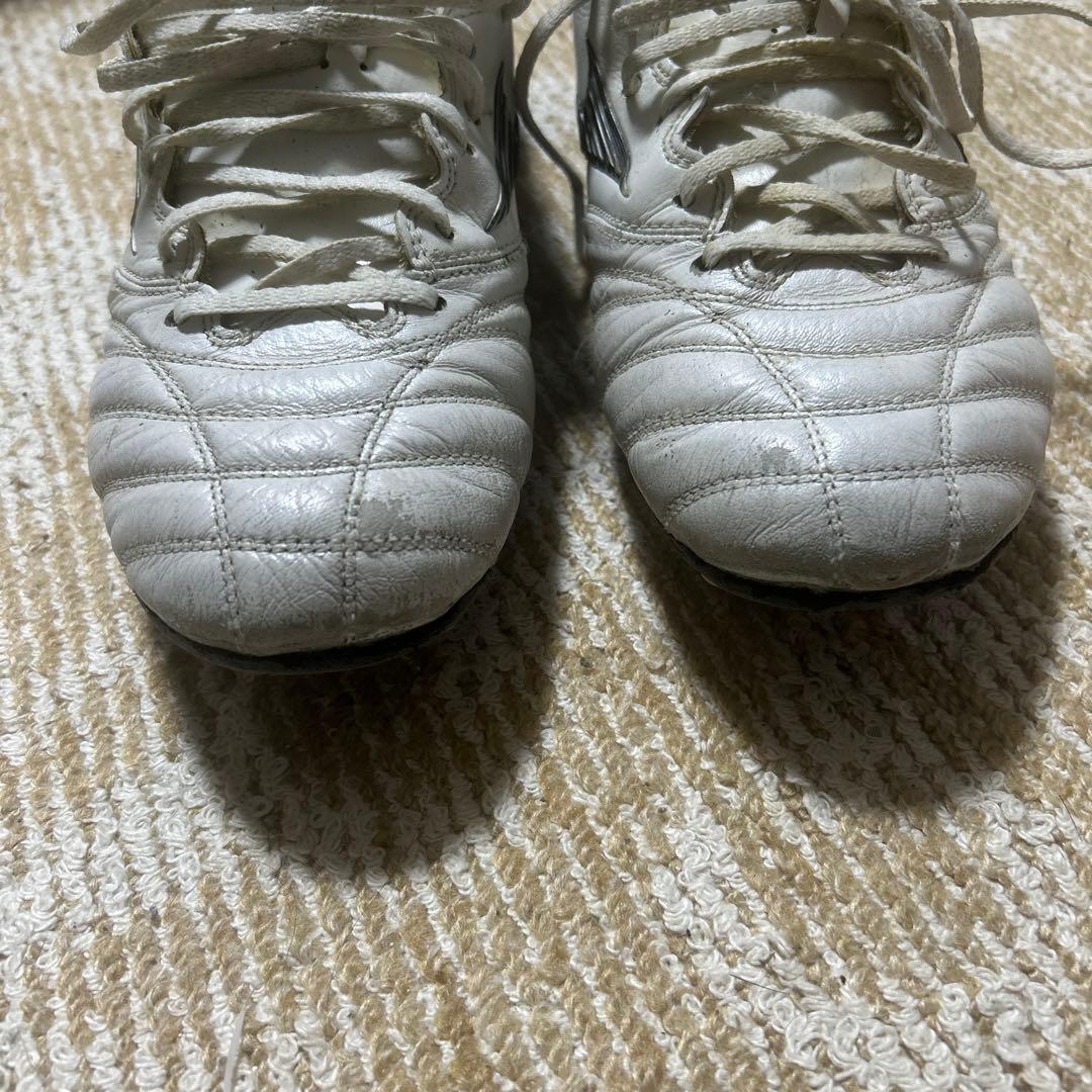 モレリアネオ4 26.5 シューズケース入り