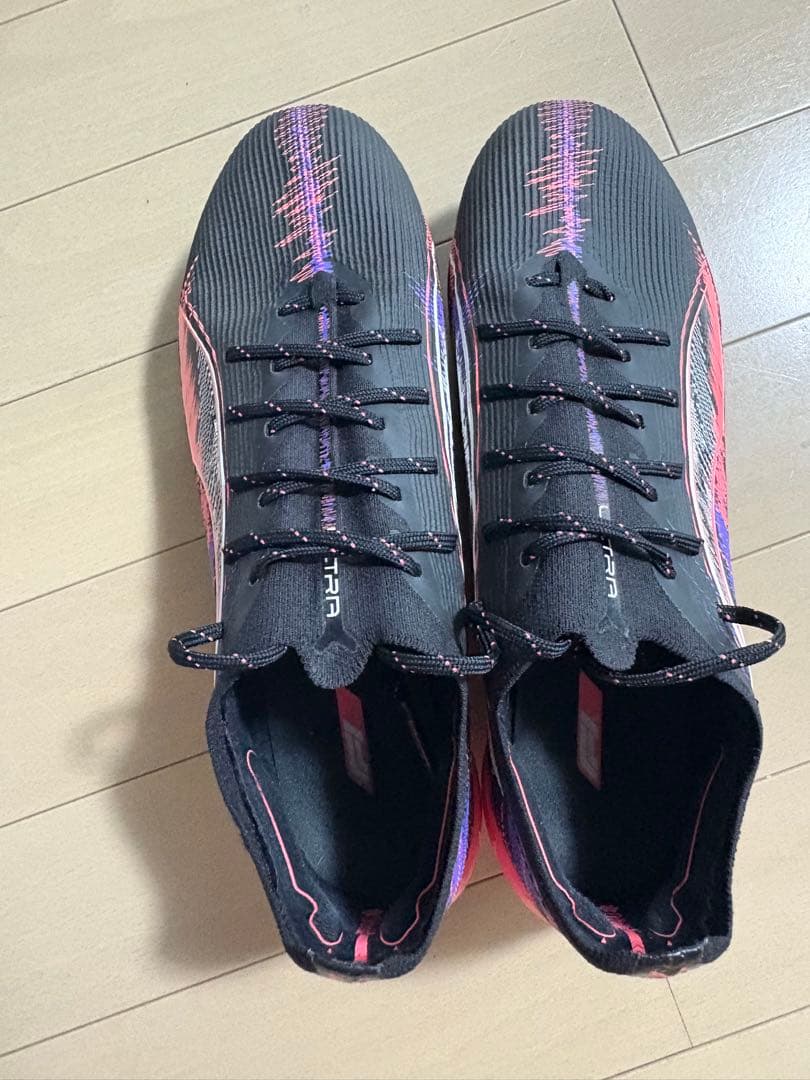 プーマ ウルトラ5 F1 fg ブラック×パープル×ピンク