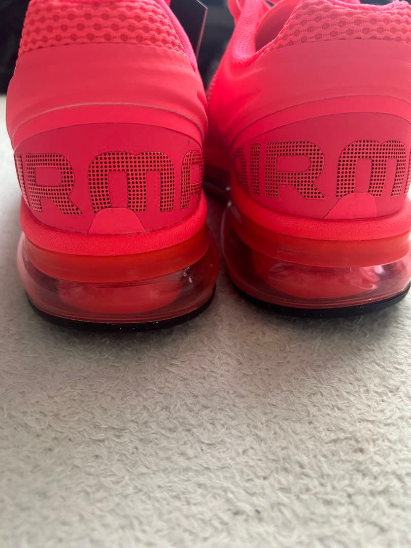 新品未使用 NIKE AIRMAX 2013