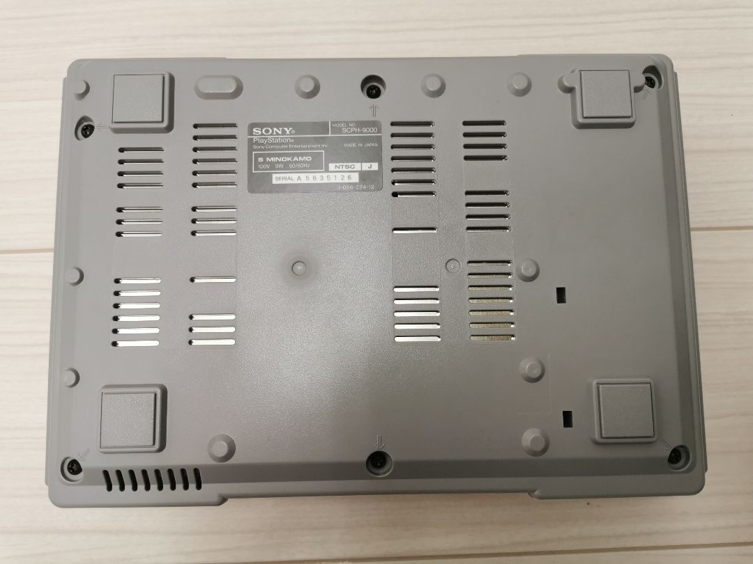 SONY SCPH-9000とソフト8本　美品