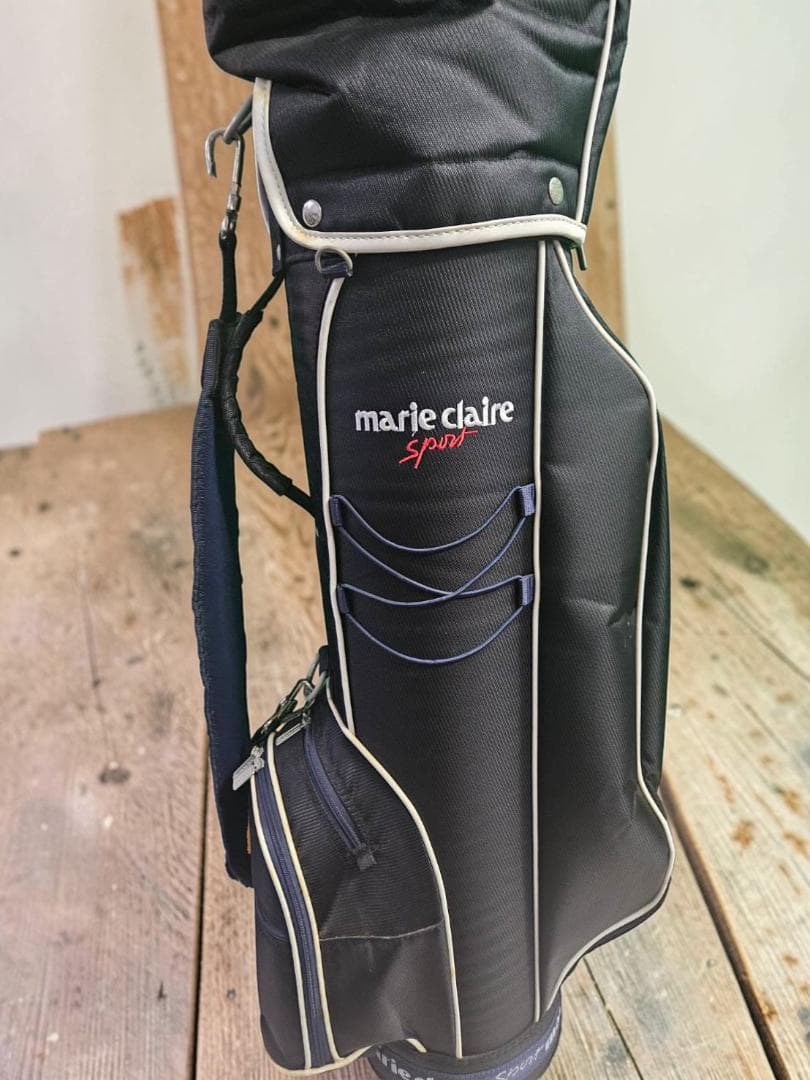 送料無料/超美品　marie claire 軽量タイプゴルフバッグNAVY