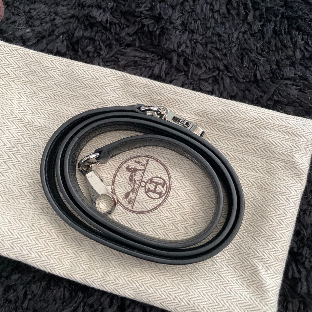 HERMES ブラックレザーショルダーストラップ