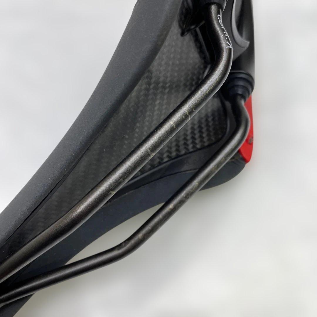 フィジーク サドル ALIANTE R3 アリアンテ Regular おまけつき