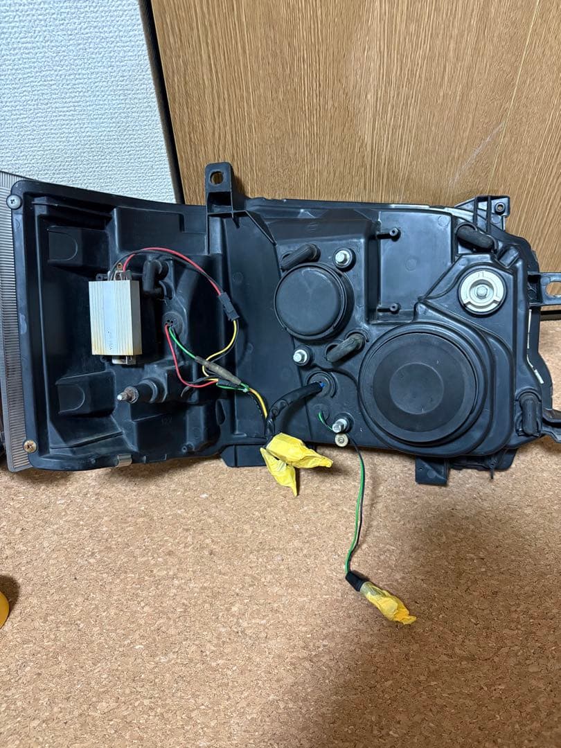 ハイエースヘッドライト クリアレンズ LEDリング付き 2個セット