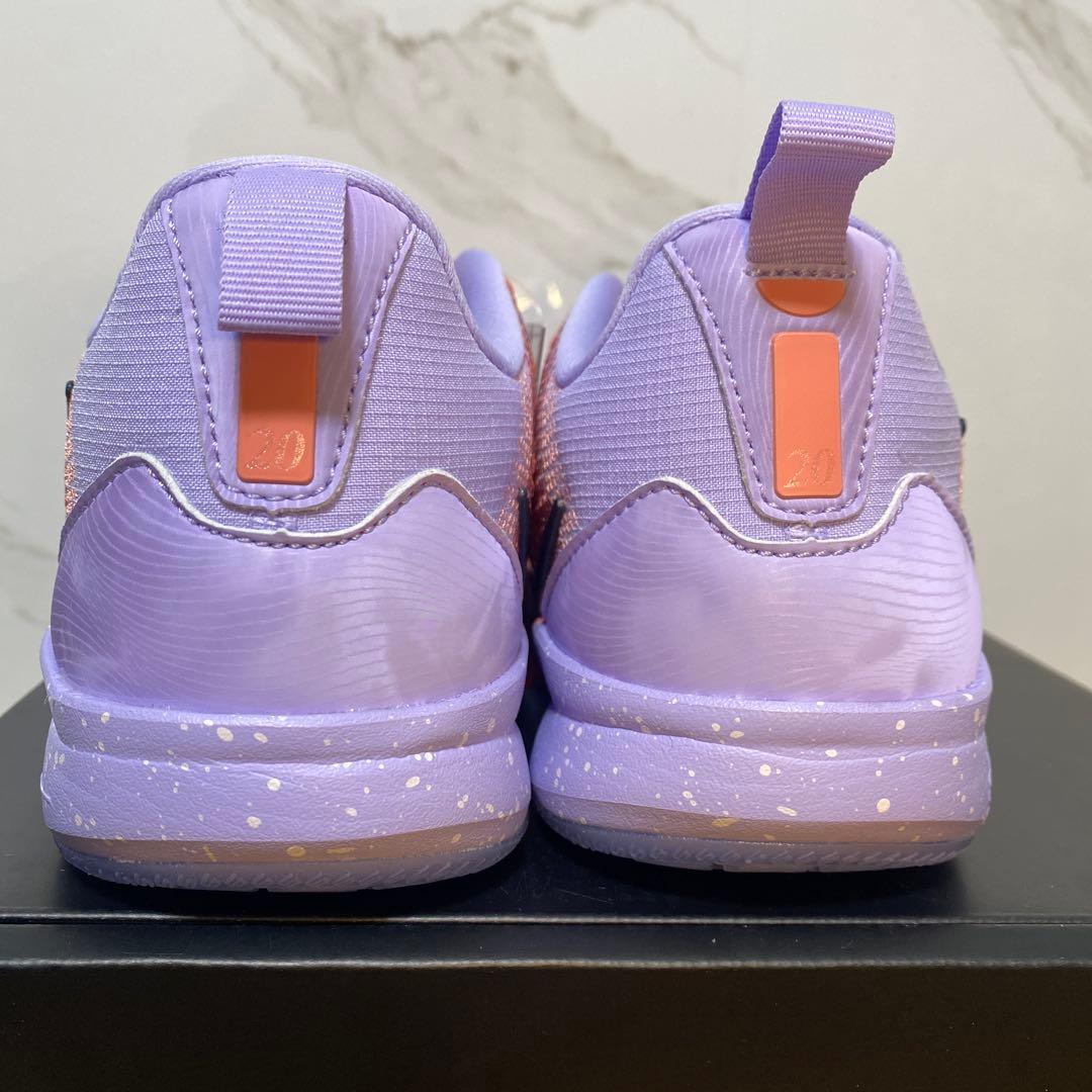 新品 GS NIKE SABURINA3 バスケットシューズ